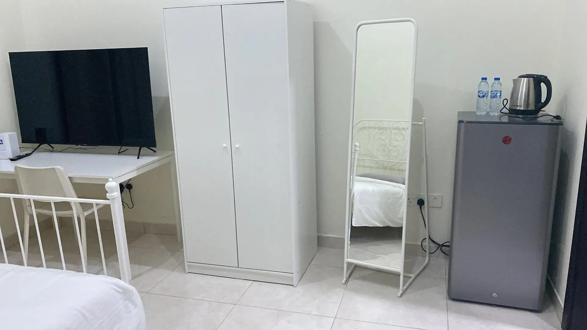 Your Delux Studio Near Airport Абу-Даби
